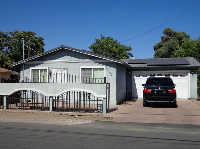 1724 Sunset Ave