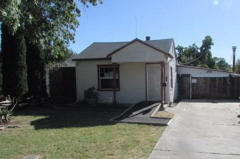 420 E Mariposa Ave