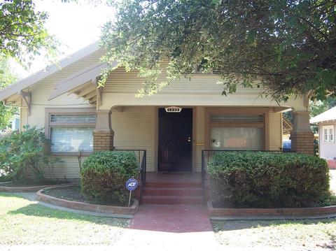 420 E Mariposa Ave