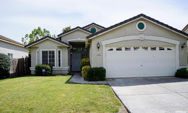 969 Kate Linde Cir