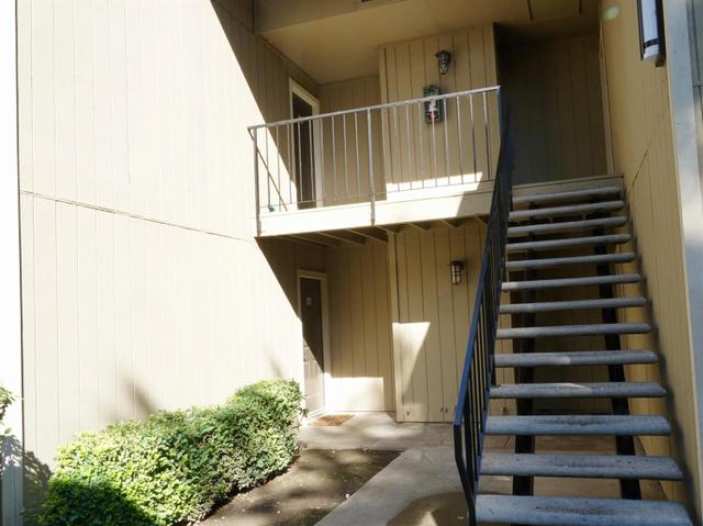 504 Northbank Ct #134