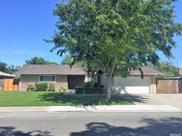 1636 W Benjamin Holt Dr