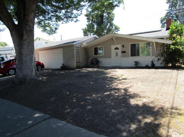 9820 Spindrift Way