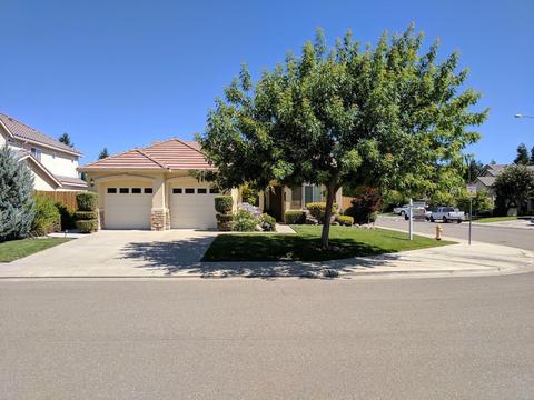 1234 Briarwood Way