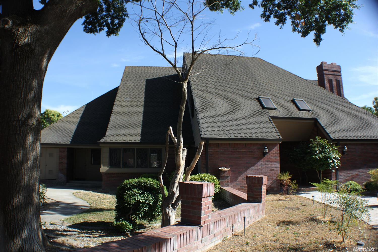 For Sale: 6102 Roberta Ct Stockton, CA 95212