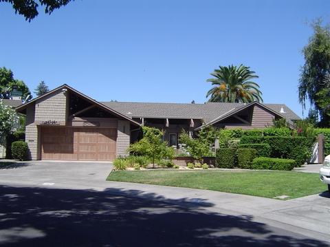 3423 Meade Dr