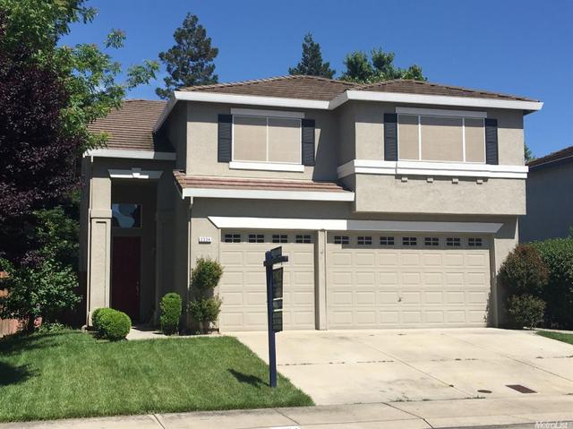 2204 Newbury Cir