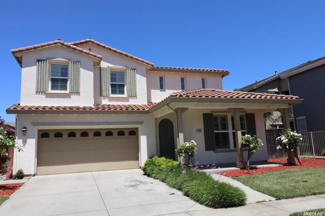 2204 Newbury Cir