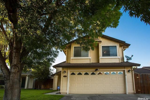 2204 Newbury Cir
