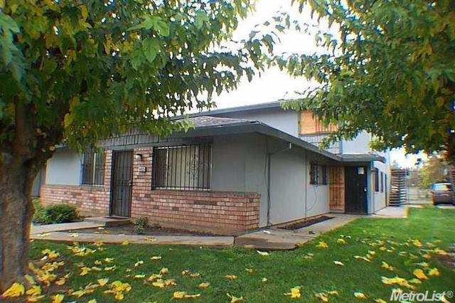 504 Northbank Ct #141
