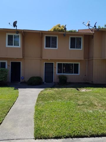 504 Northbank Ct #141