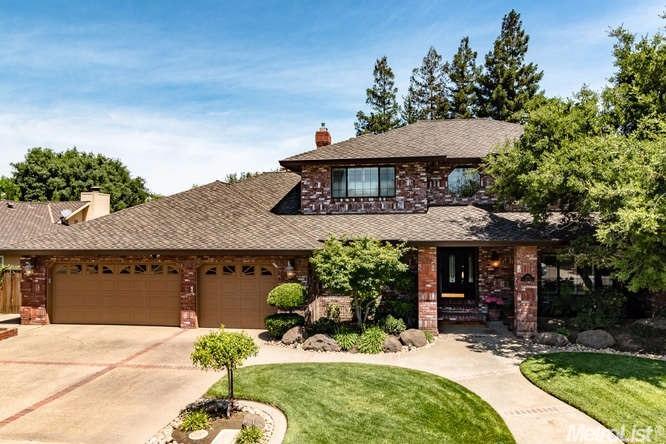 For Sale: 2111 Saint Anton Dr Lodi, CA 95242