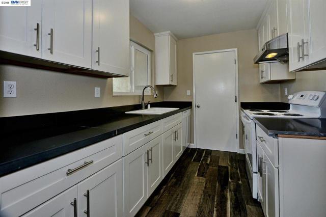 1311 W Century Blvd #29