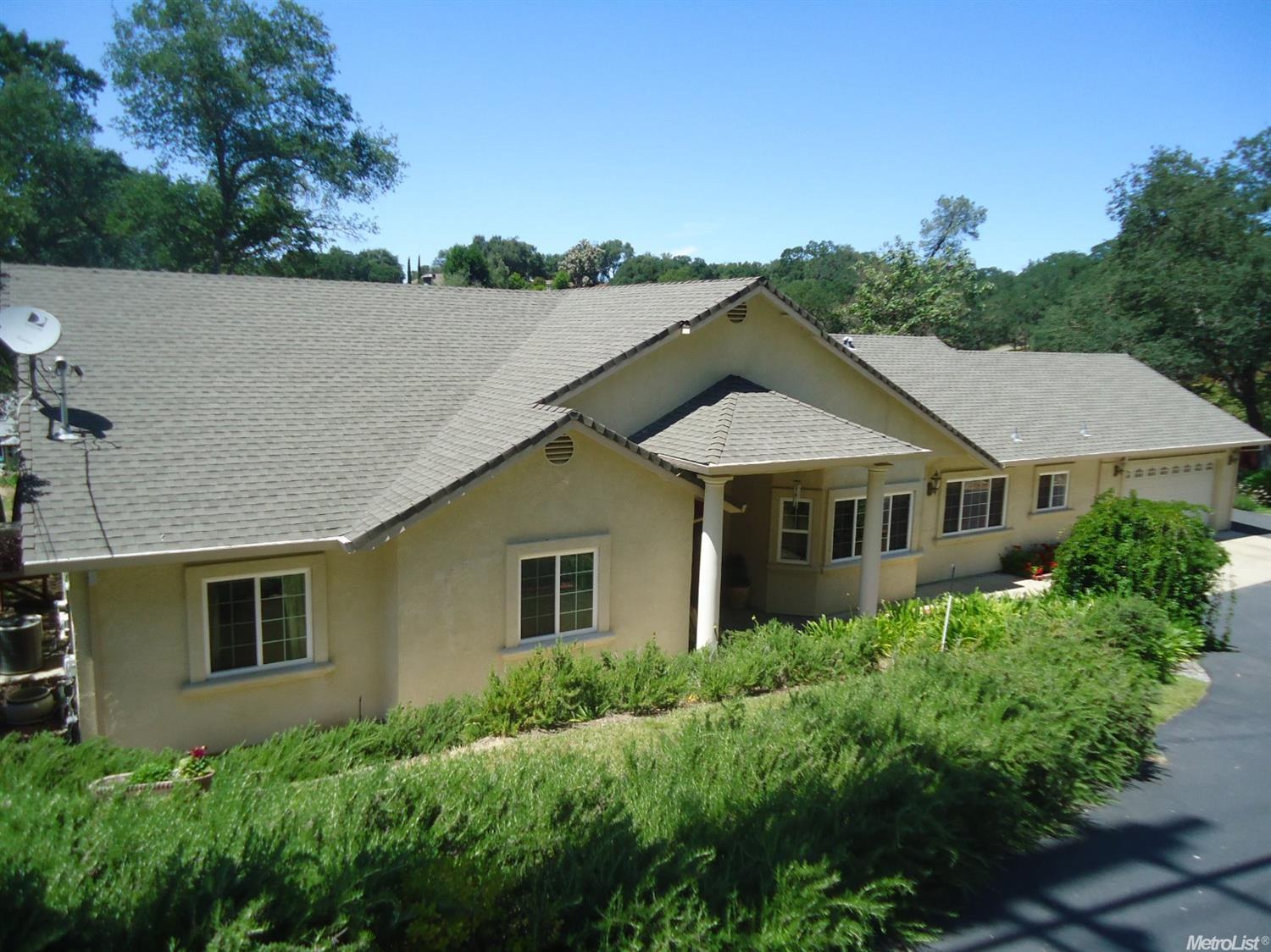 For Sale: 2466 Barbour Rd Valley Springs, CA 95252