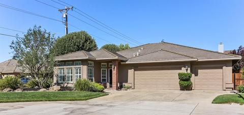 711 Willow Glen Dr