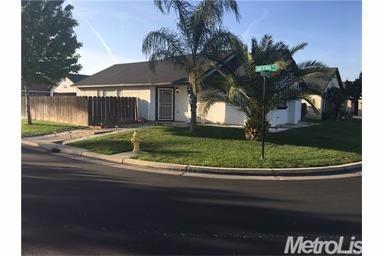 3394 Village Woods Dr