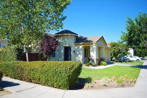 3802 Pomegranate Ave