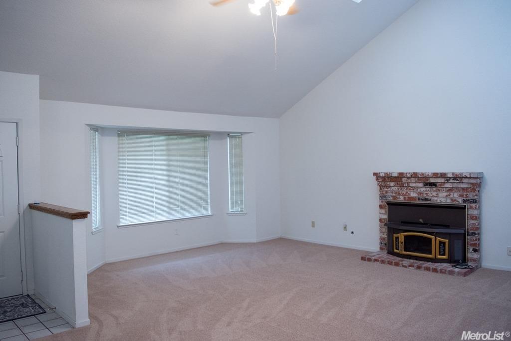 1408 Hackett Rd