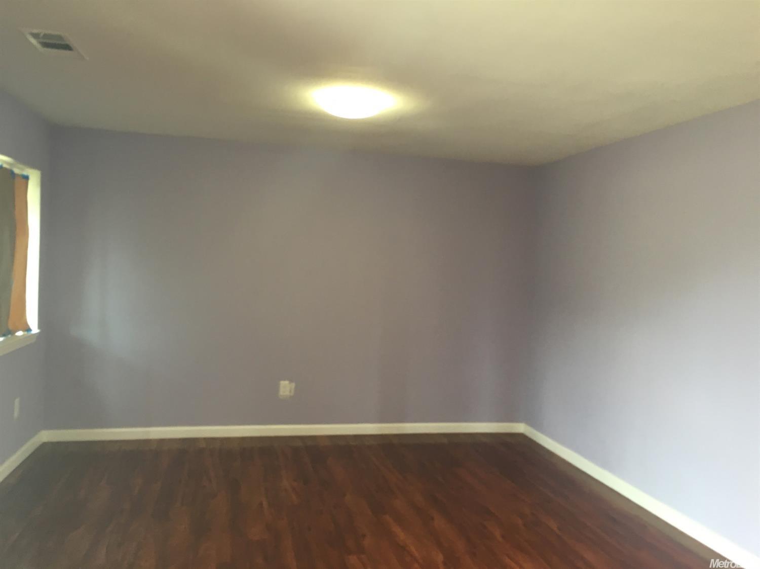 For Sale: 22008 Santa Fe Rd Escalon, CA 95320