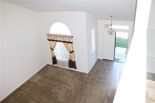 1187 Bellflower Way