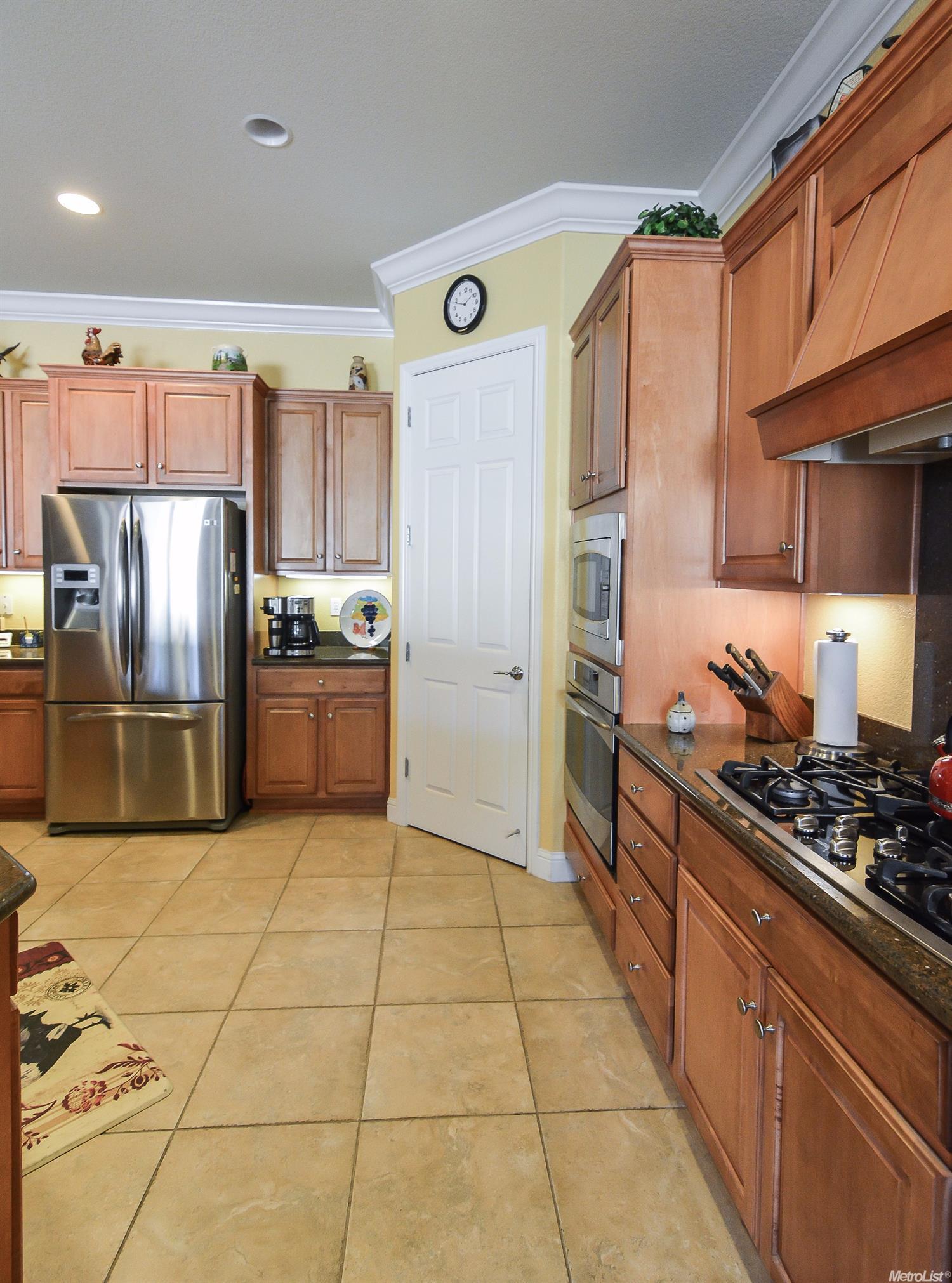 For Sale: 2451 Belle Glade Ln Manteca, CA 95336
