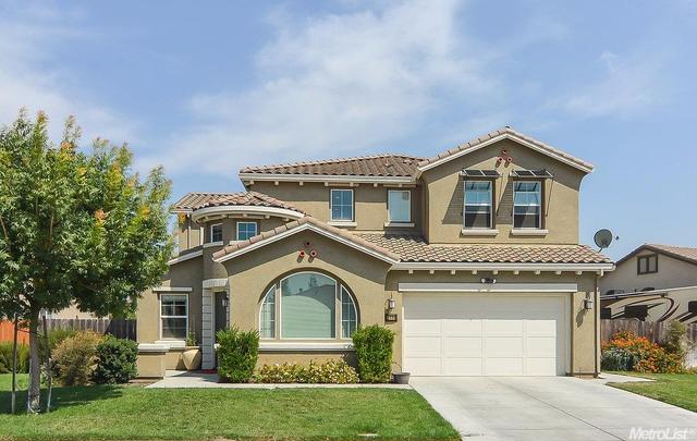 2534 Edgebrook Ln