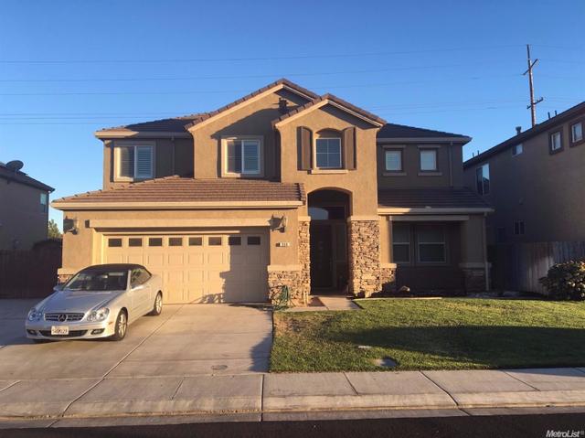 2534 Edgebrook Ln