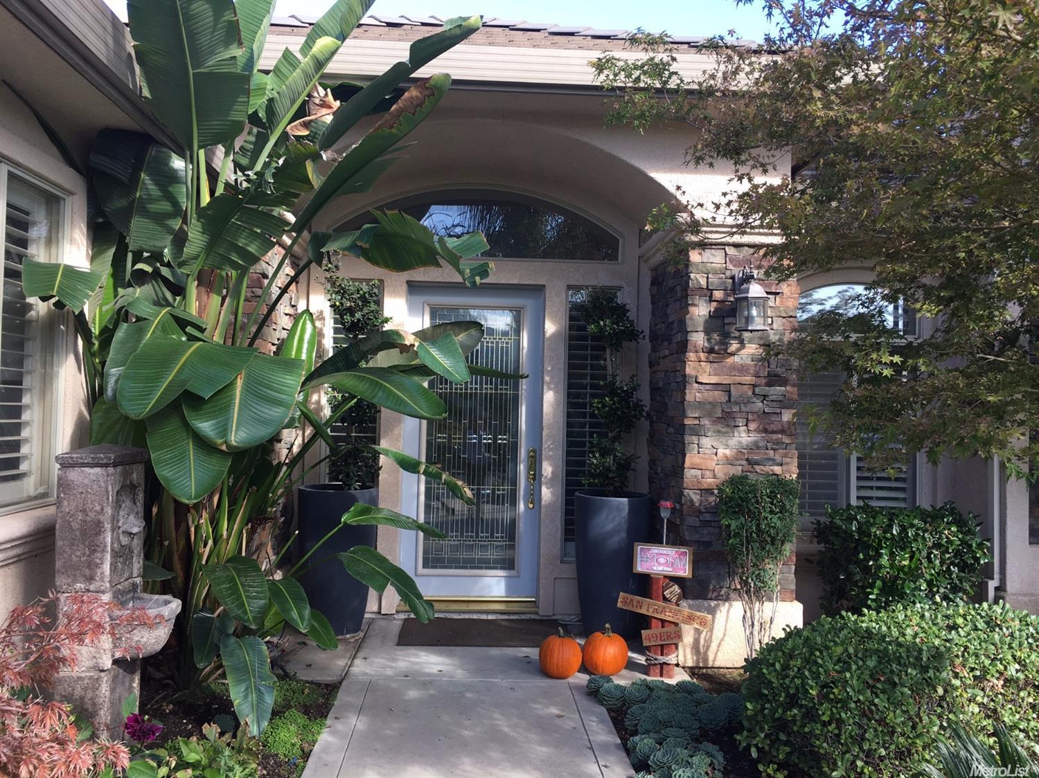 1564 Terracina Cir
