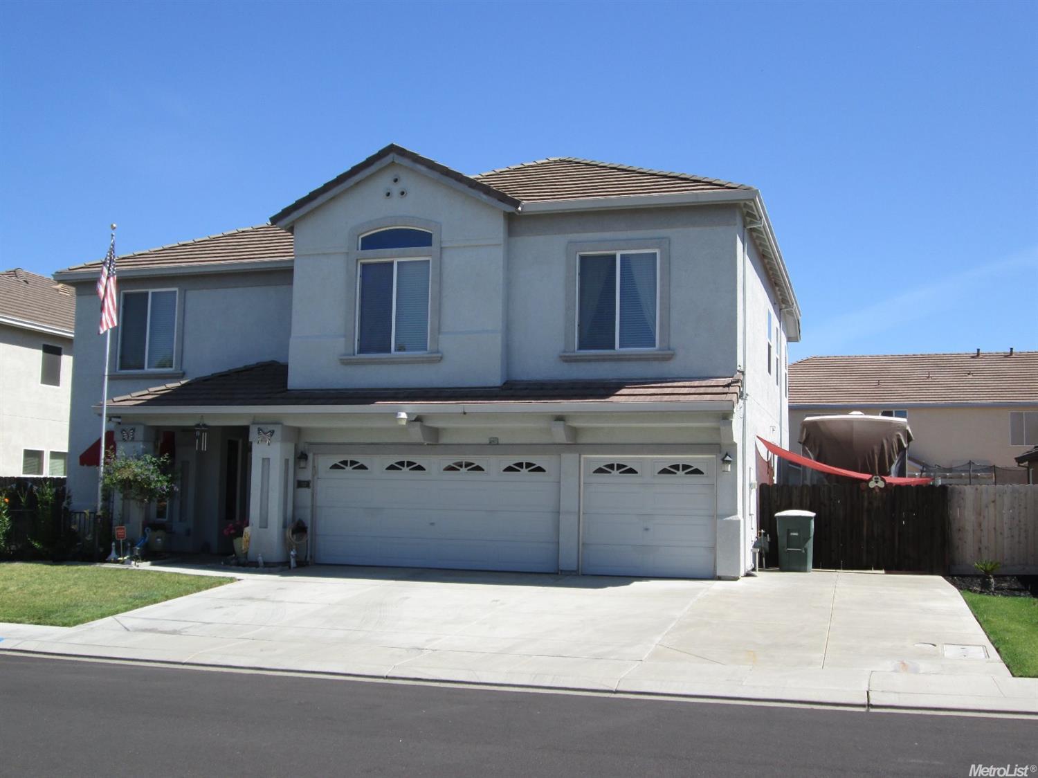 For Sale: 727 Bishop St Manteca, CA 95337
