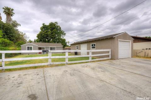 1213 Lucern Ave