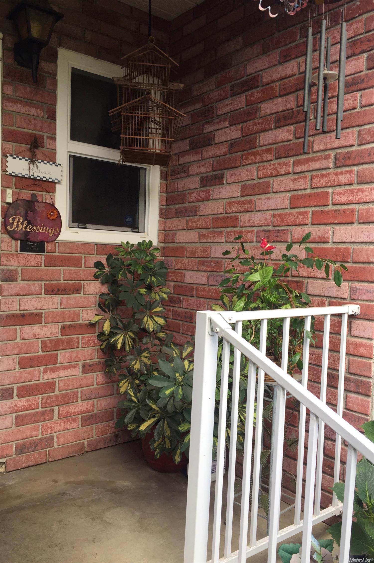 1414 Schulenberg Ave