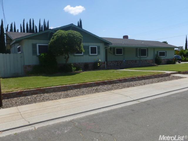 1406 River Creek Cir