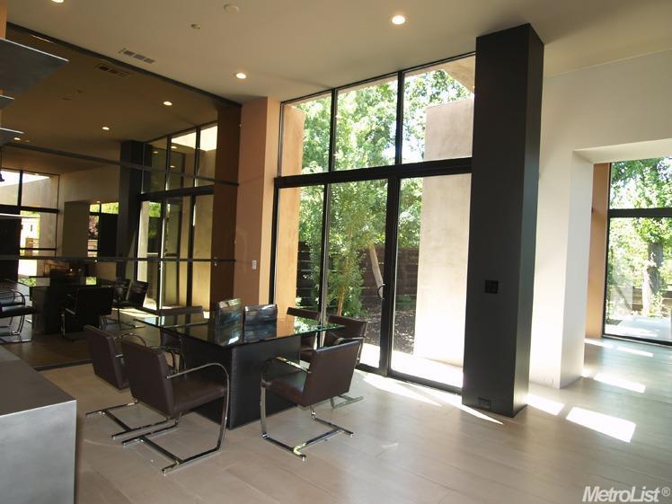For Sale: 4817 Trail Ct Modesto, CA 95353