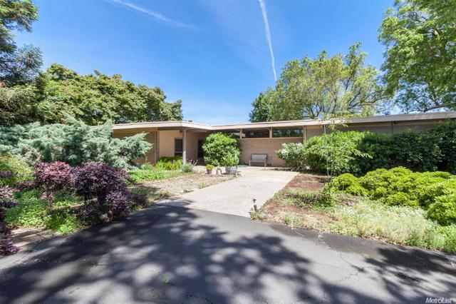 3308 Lancashire Ln