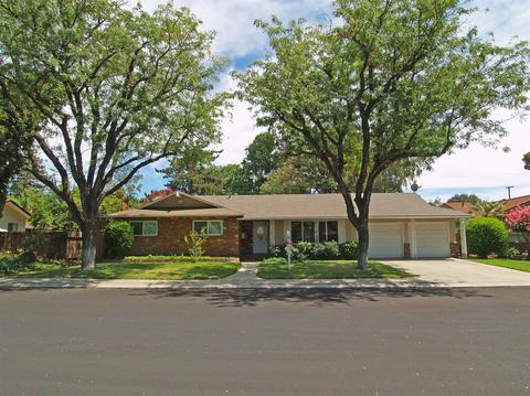 3625 Pomo Ln
