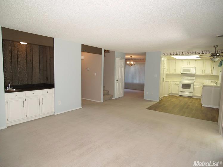 For Sale: 3624 Val Verde Modesto, CA 95356