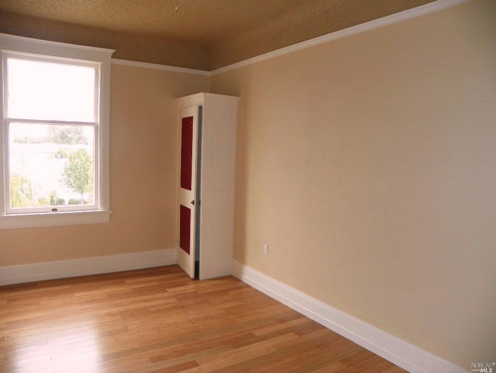 1342 Main St