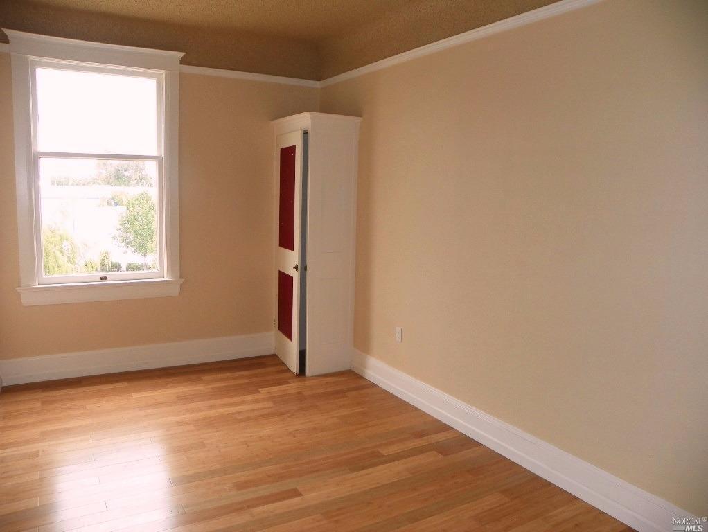 1342 Main St