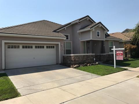 545 Stetson Dr