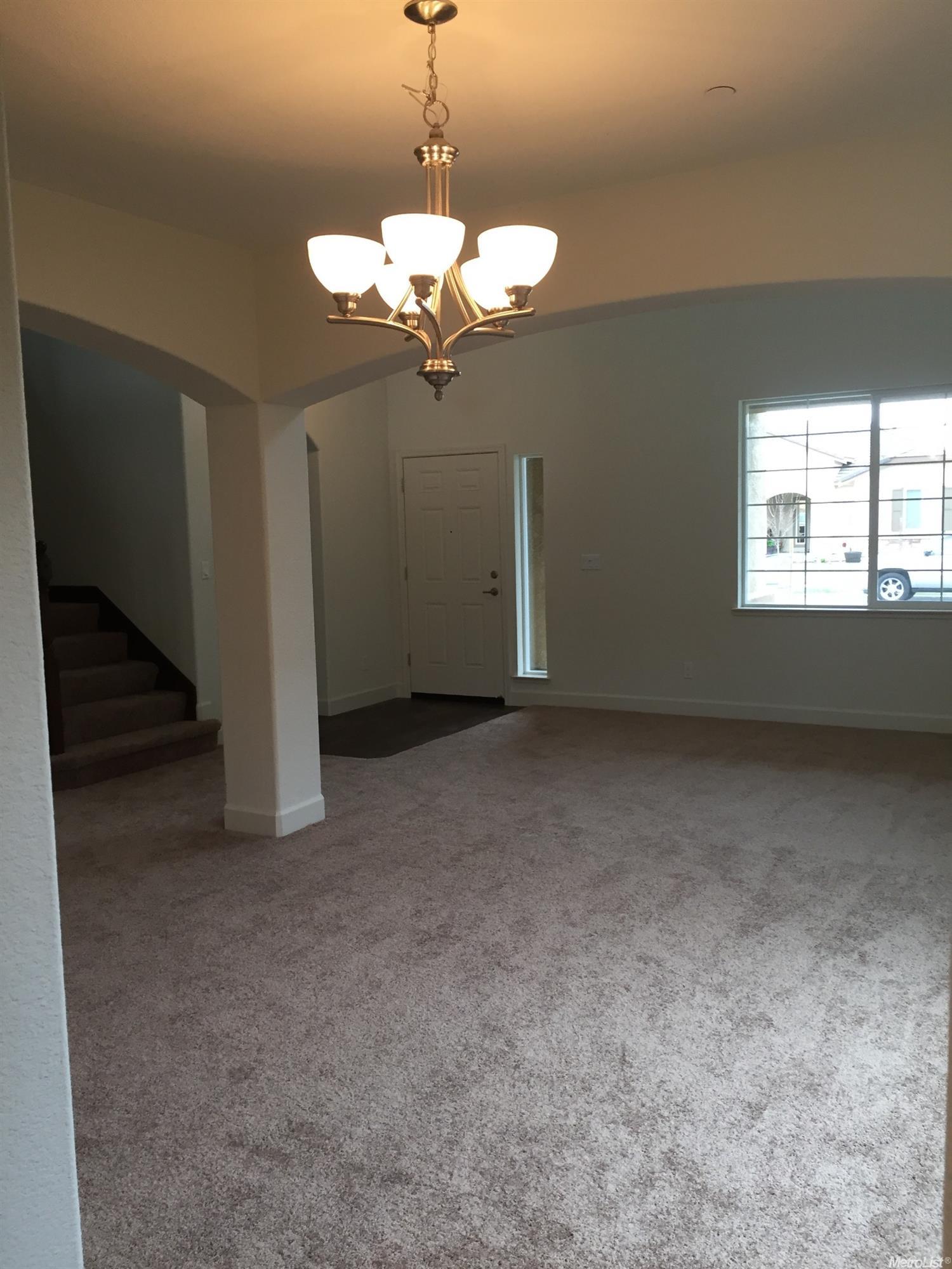 For Sale: 1723 Silver Rdg Oakdale, CA 95361