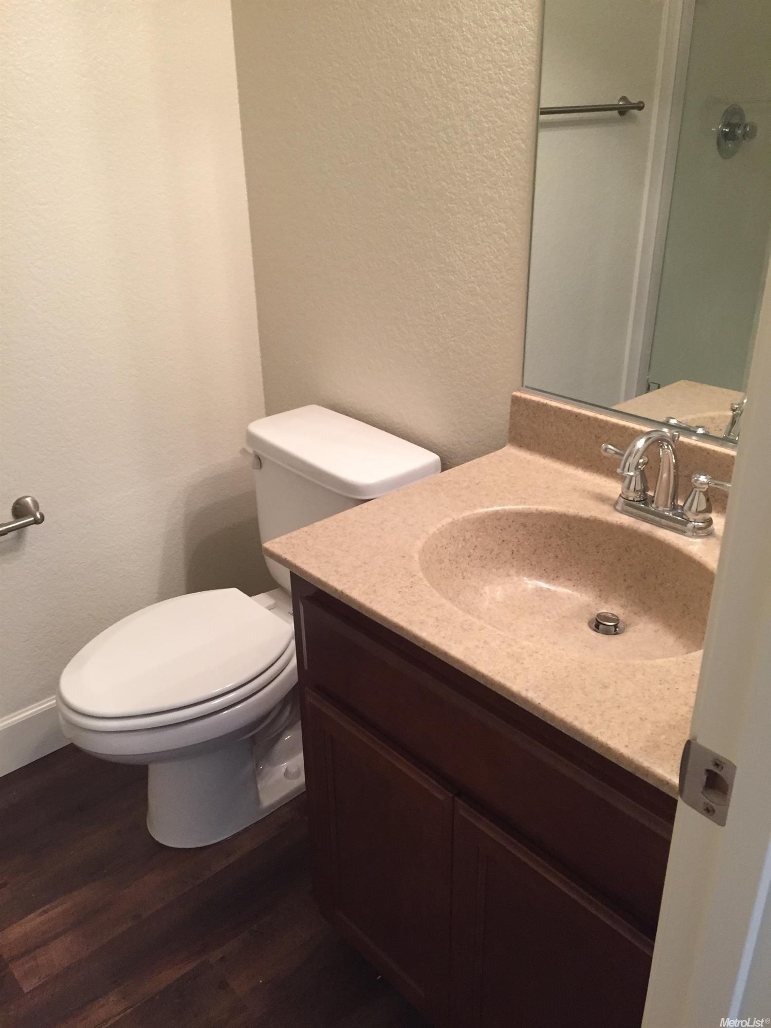 For Sale: 1723 Silver Rdg Oakdale, CA 95361