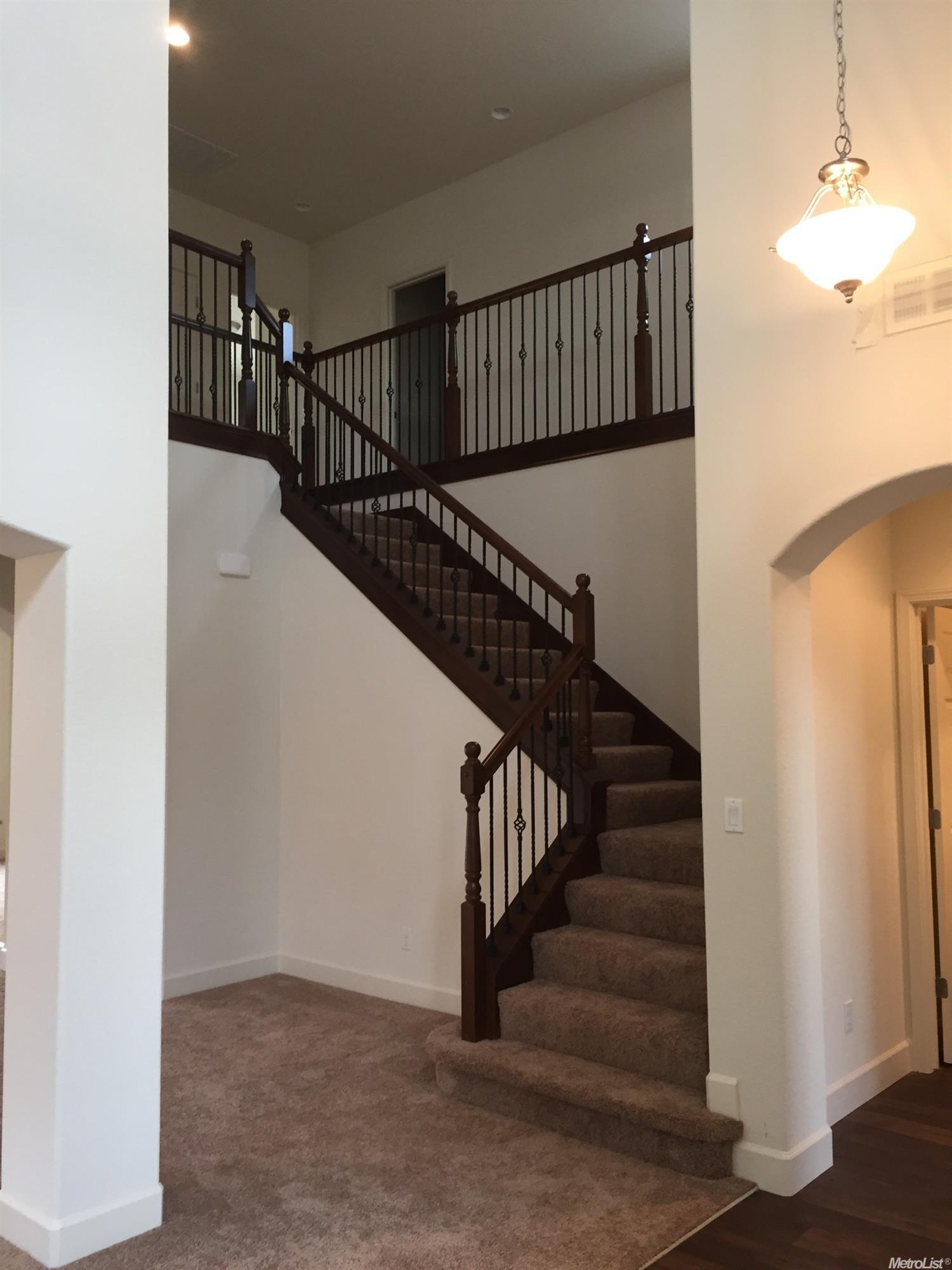 For Sale: 1723 Silver Rdg Oakdale, CA 95361