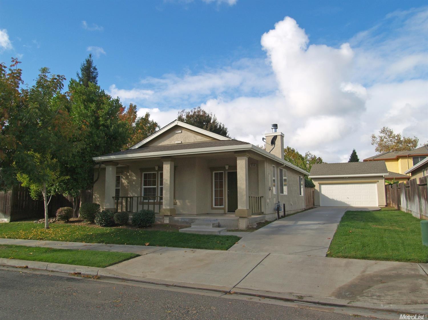 538 Esther Way