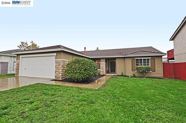934 Sea Breeze Dr