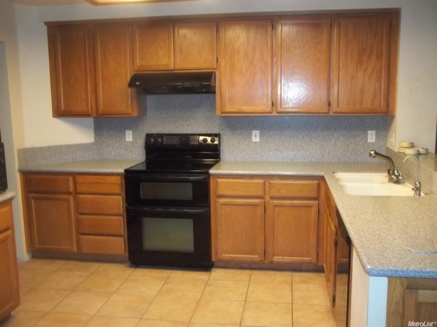 4637 Summer Hill Rd
