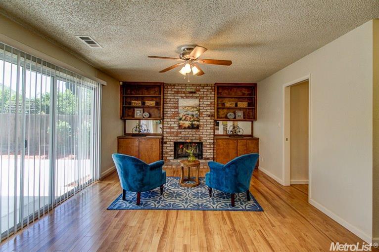 For Sale: 1300 Barons Ct Tracy, CA 95376