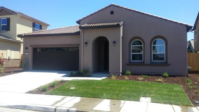1387 Perry Ct