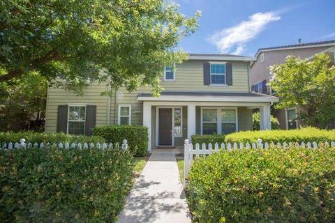90 Alexandria Dr