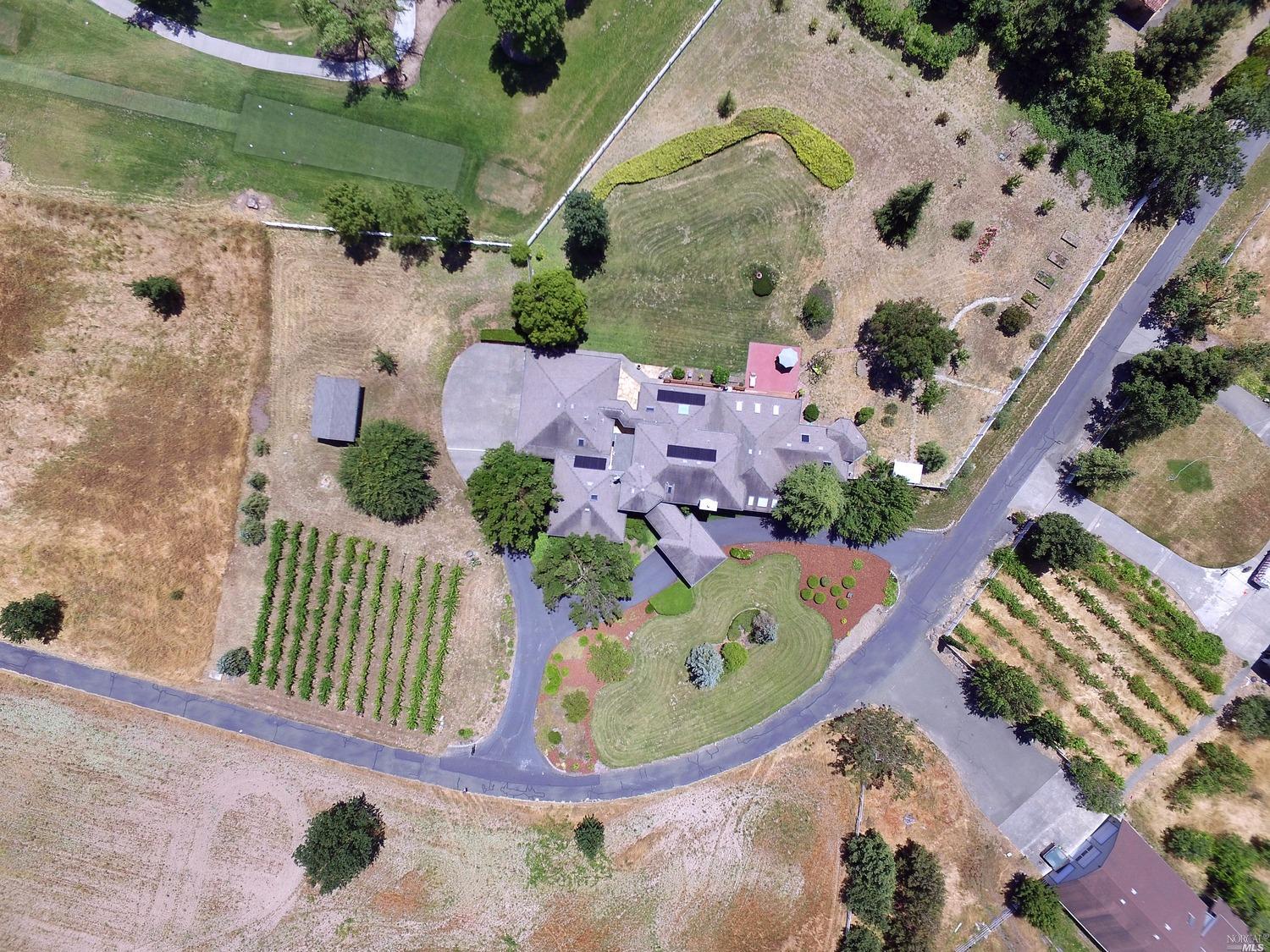 For Sale: 5452 Oak Meadow Dr Santa Rosa, CA 95401