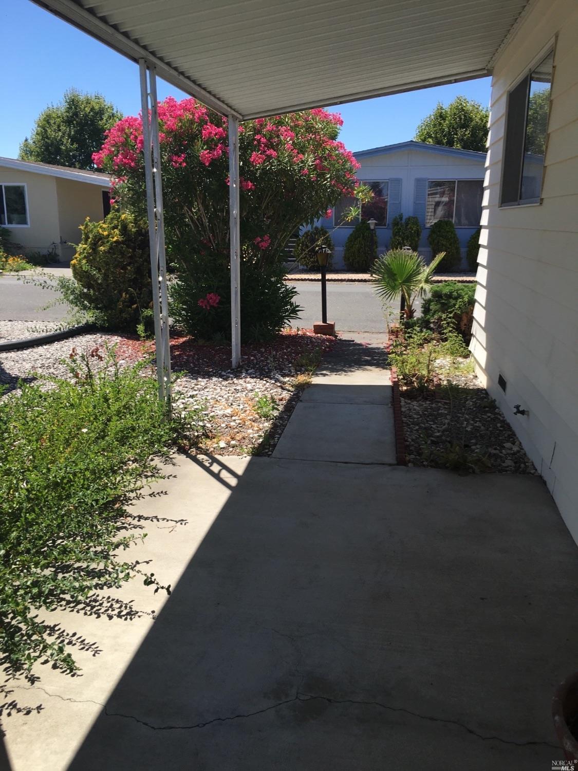 104 Anacapa Dr